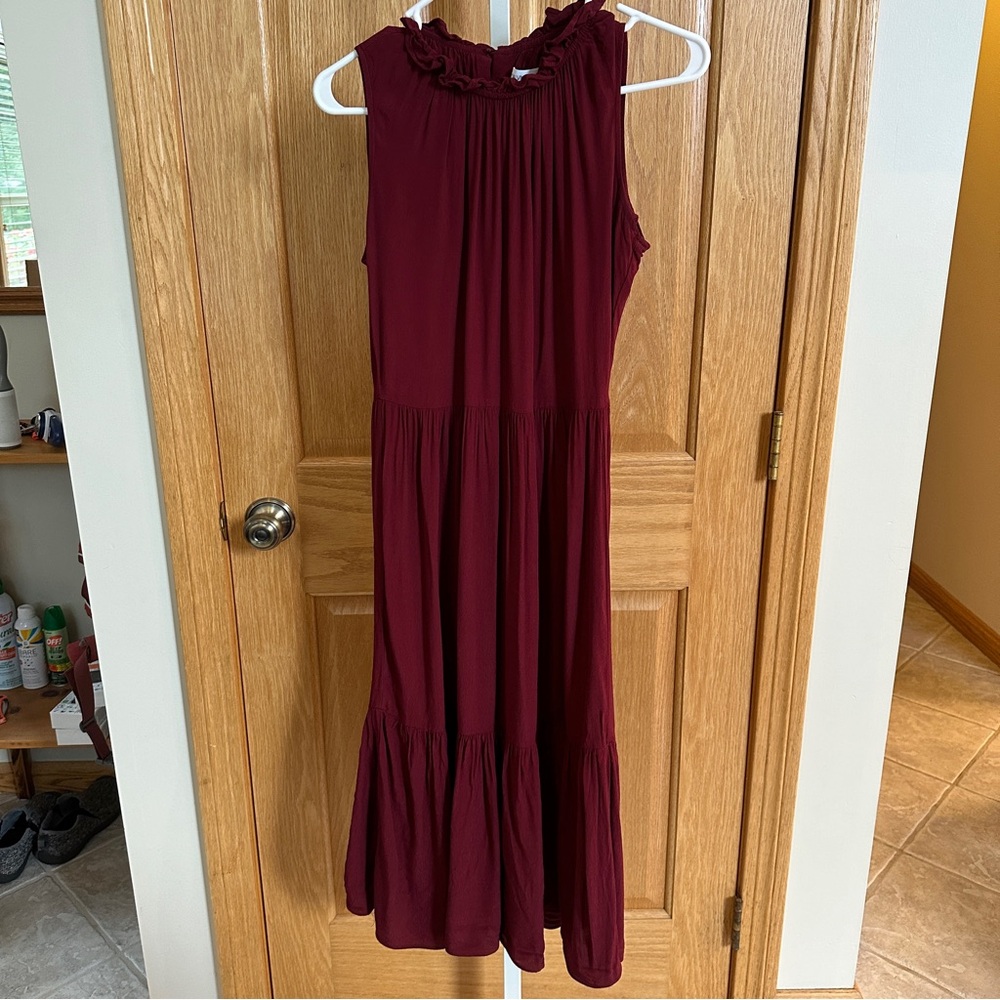 Calvin Klein Maroon Burgundy Crepe Dress Ruffle Sleeveless Size 2